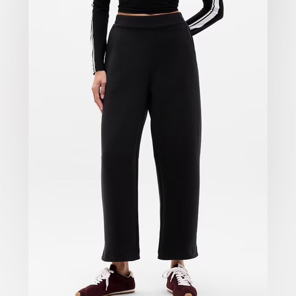 ATHLETA Form Knit Barrel Pant Large